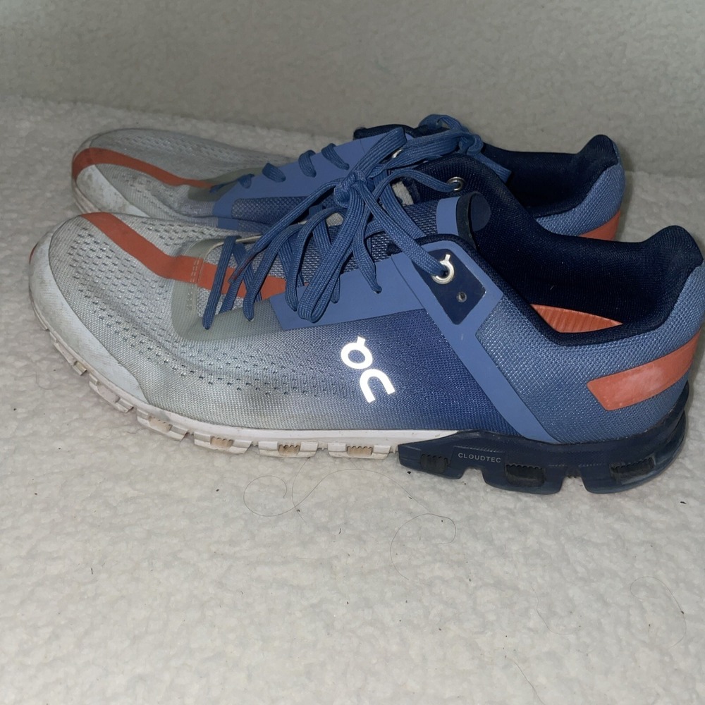 On Cloud Flow Shoes Mens 10.5 Blue Orange Running Gorpcore Athleisure‎ Sneakers